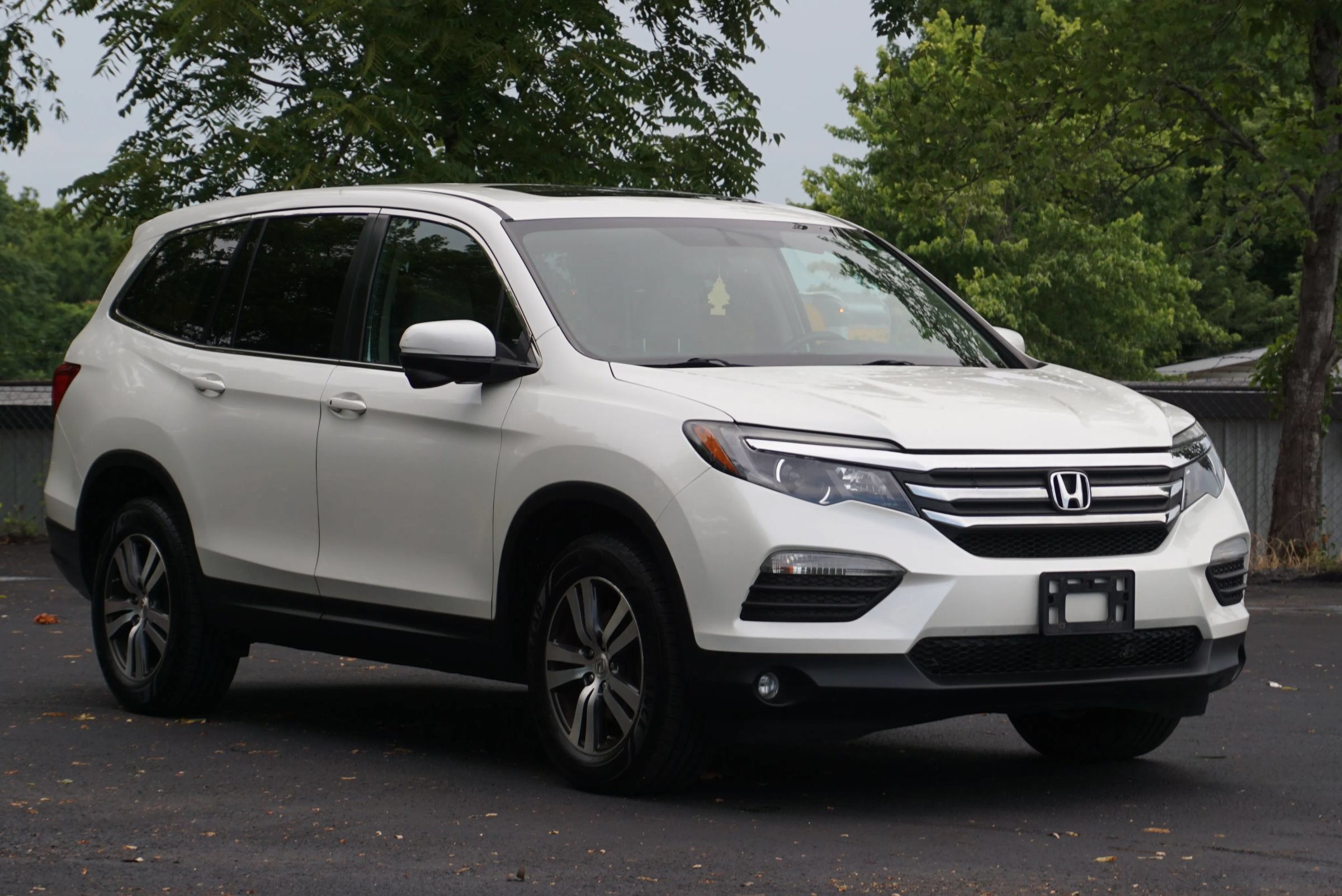Used 2018 Honda Pilot EX-L image 3