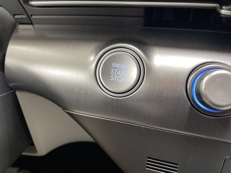 New 2026 Hyundai Kona SEL Premium image 28