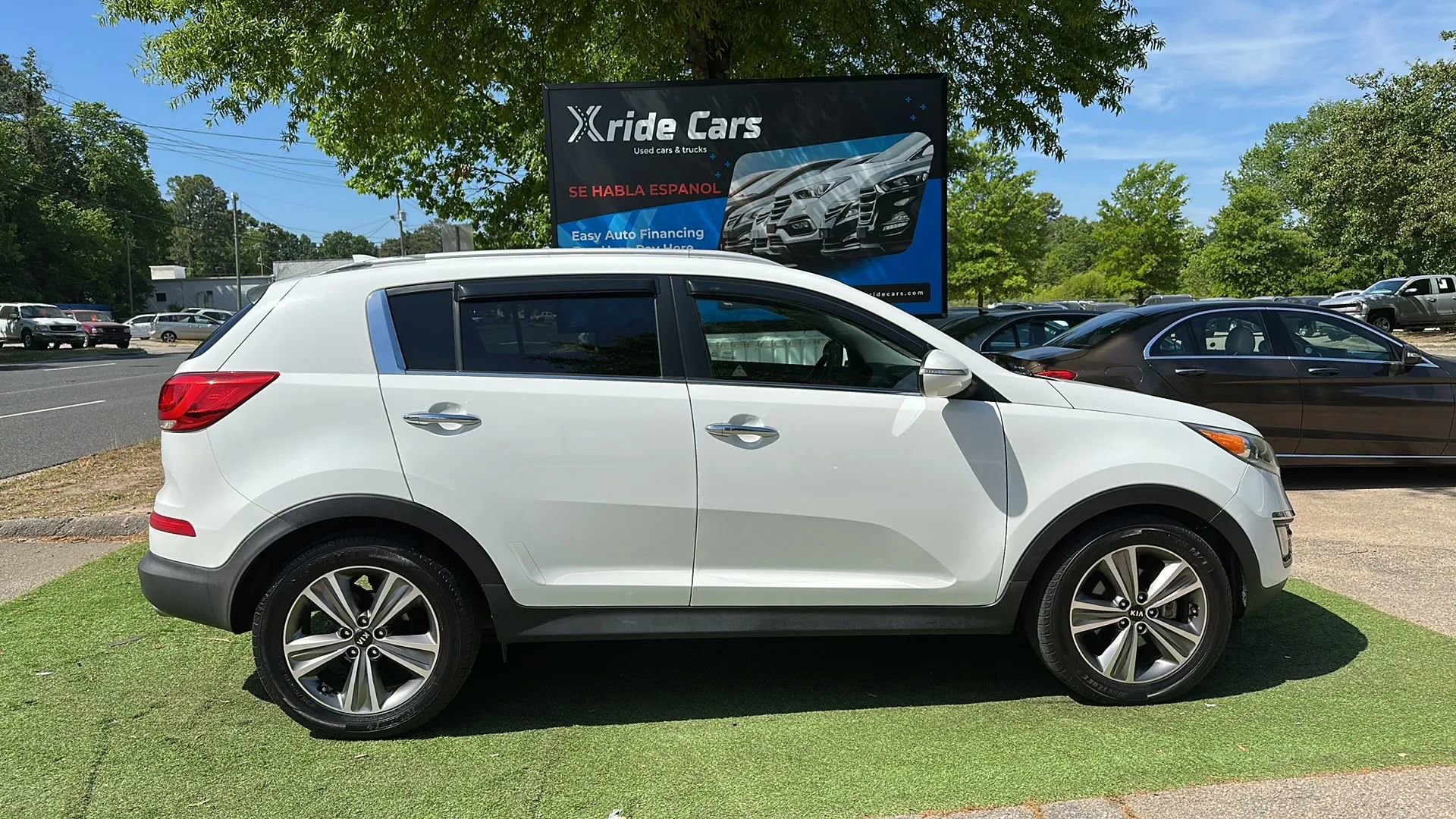 Used 2014 Kia Sportage SX w/ SX Premium Package FWD image 9