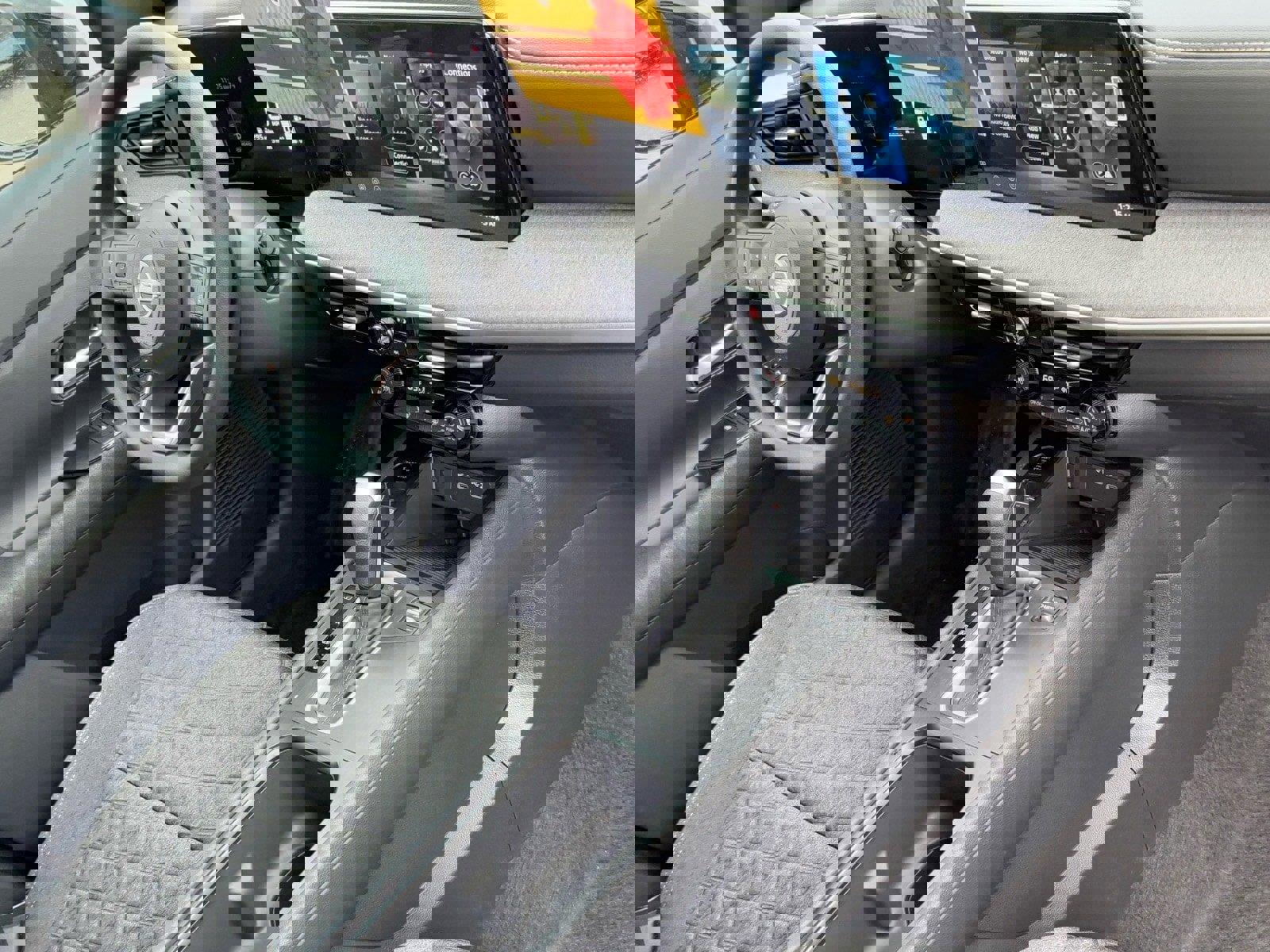 New 2026 Nissan Kicks SV image 11