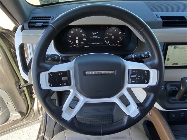 Used 2023 Land Rover Defender 110 S image 10
