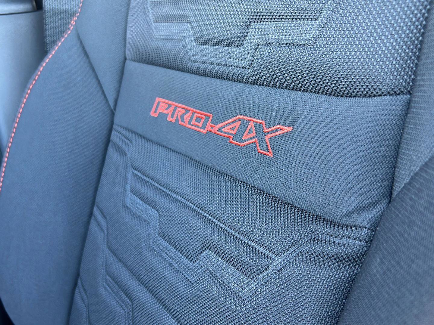 New 2026 Nissan Frontier PRO-4X w/ Pro-4x Convenience Package image 32