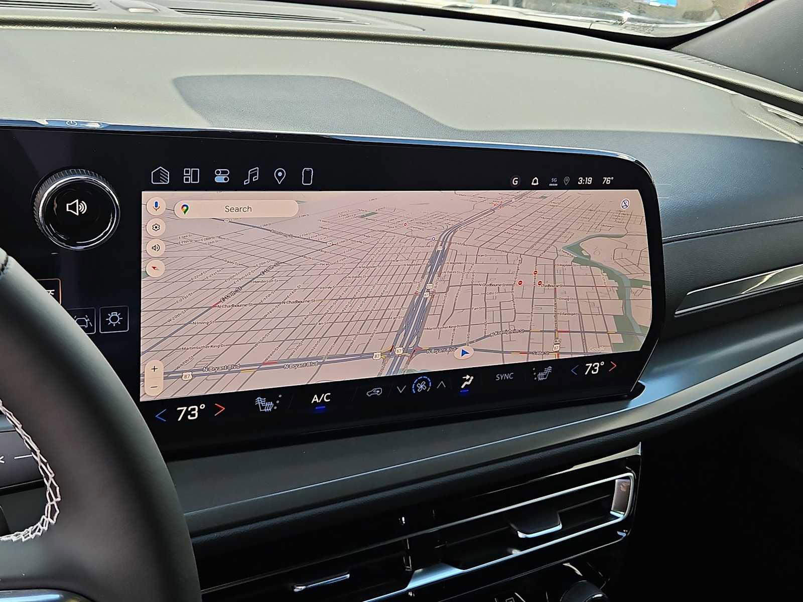 New 2026 Chevrolet Traverse LT w/ Driver Confidence Package image 24