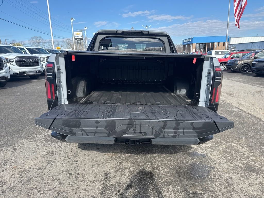 Used 2024 GMC Sierra EV Denali image 30