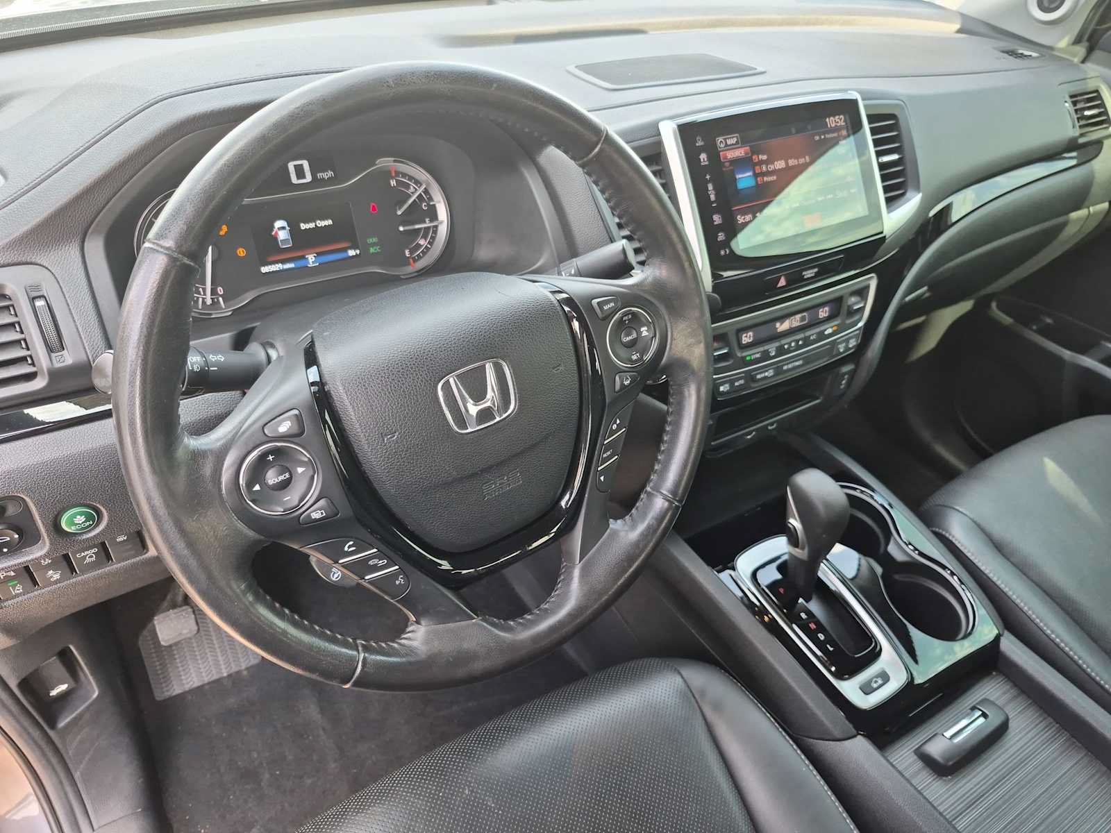 Certified 2019 Honda Ridgeline RTL-E image 2