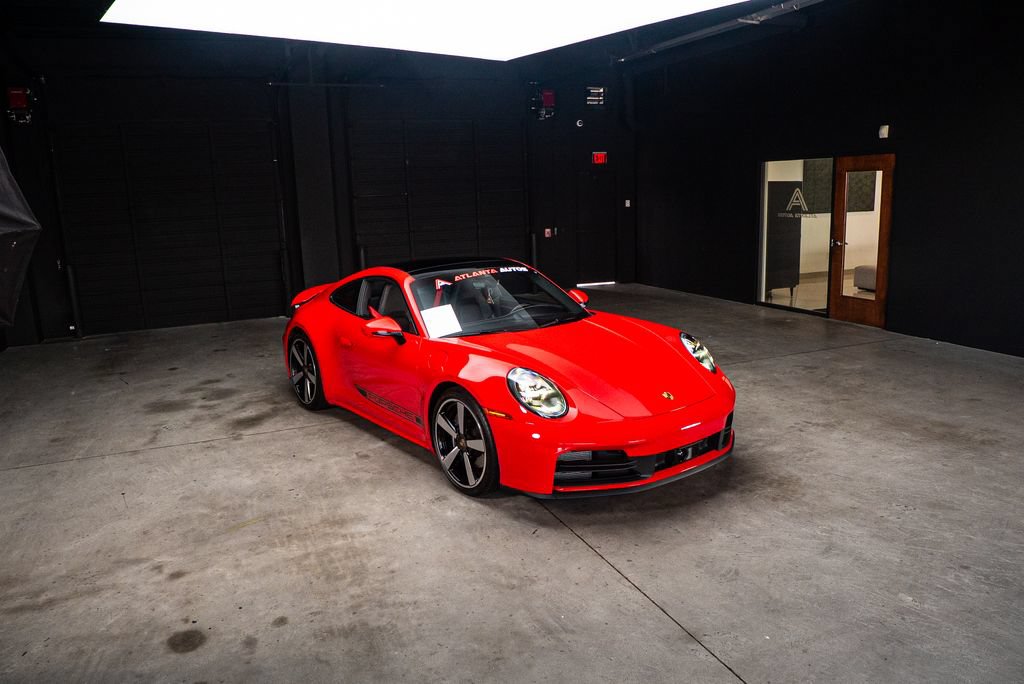Used 2025 Porsche 911 Carrera RWD image 12
