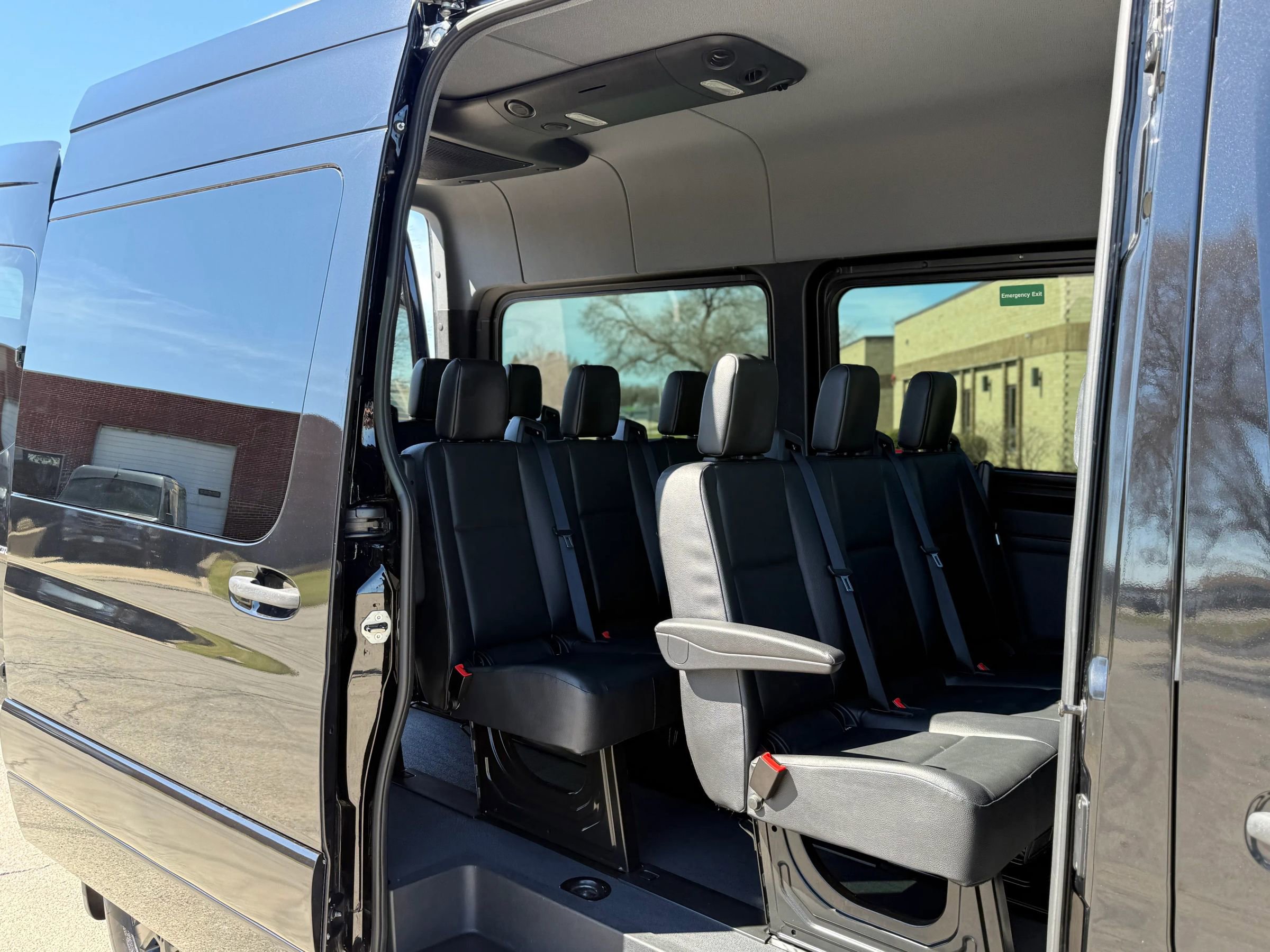 Used 2021 Mercedes-Benz Sprinter 2500 image 11