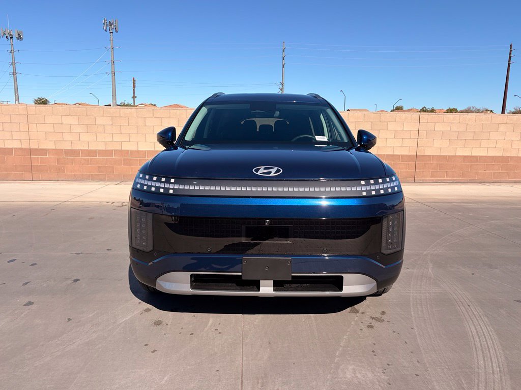 Used 2026 Hyundai Ioniq 9 SEL AWD/4WD image 3
