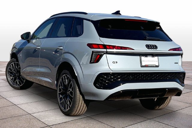 New 2026 Audi Q3 quattro 2.0T AWD/4WD image 3