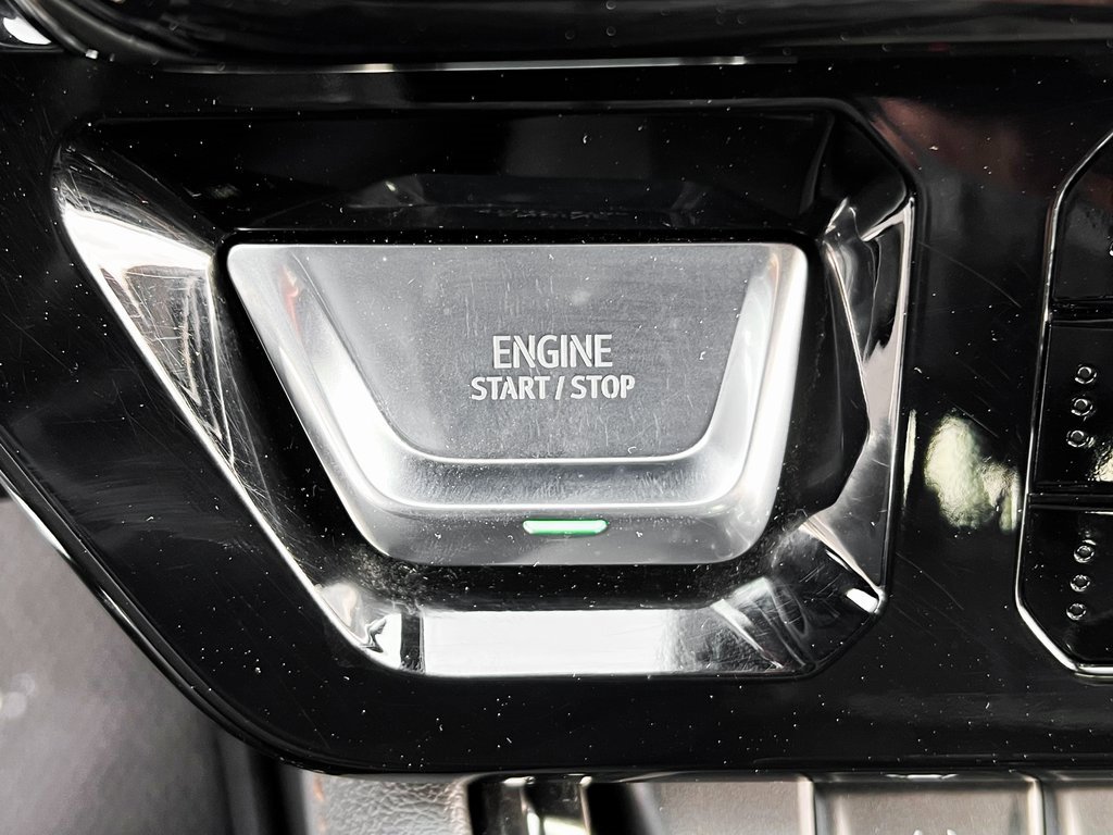 Used 2025 GMC Sierra 1500 AT4 w/ AT4 Premium Package image 10