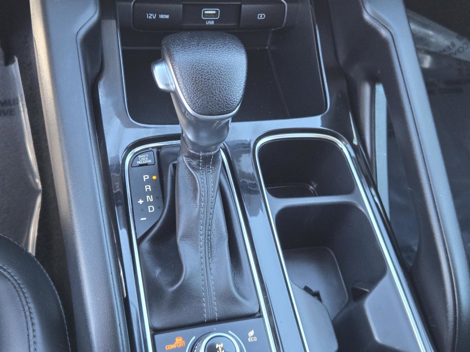 Used 2022 Kia Telluride LX image 14