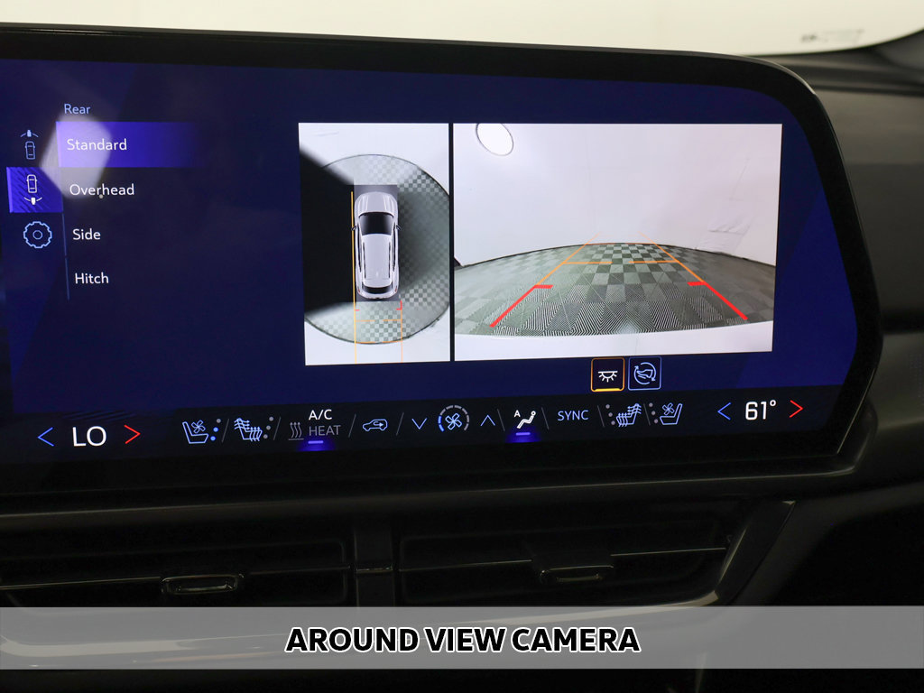 Used 2025 Chevrolet Equinox EV RS w/ Convenience Package II FWD image 7