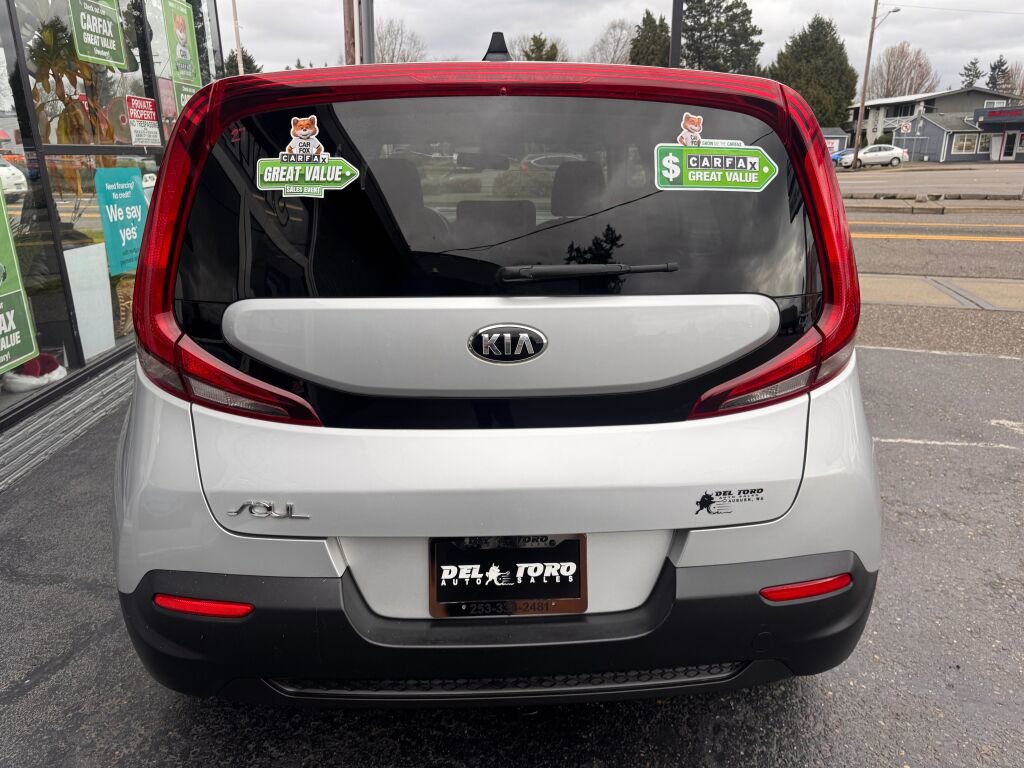 Used 2021 Kia Soul LX image 7