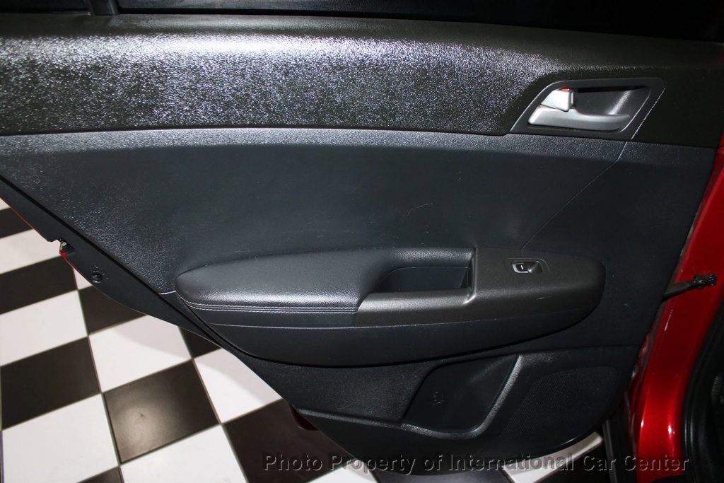 Used 2018 Kia Sportage LX w/ LX Popular Package image 19