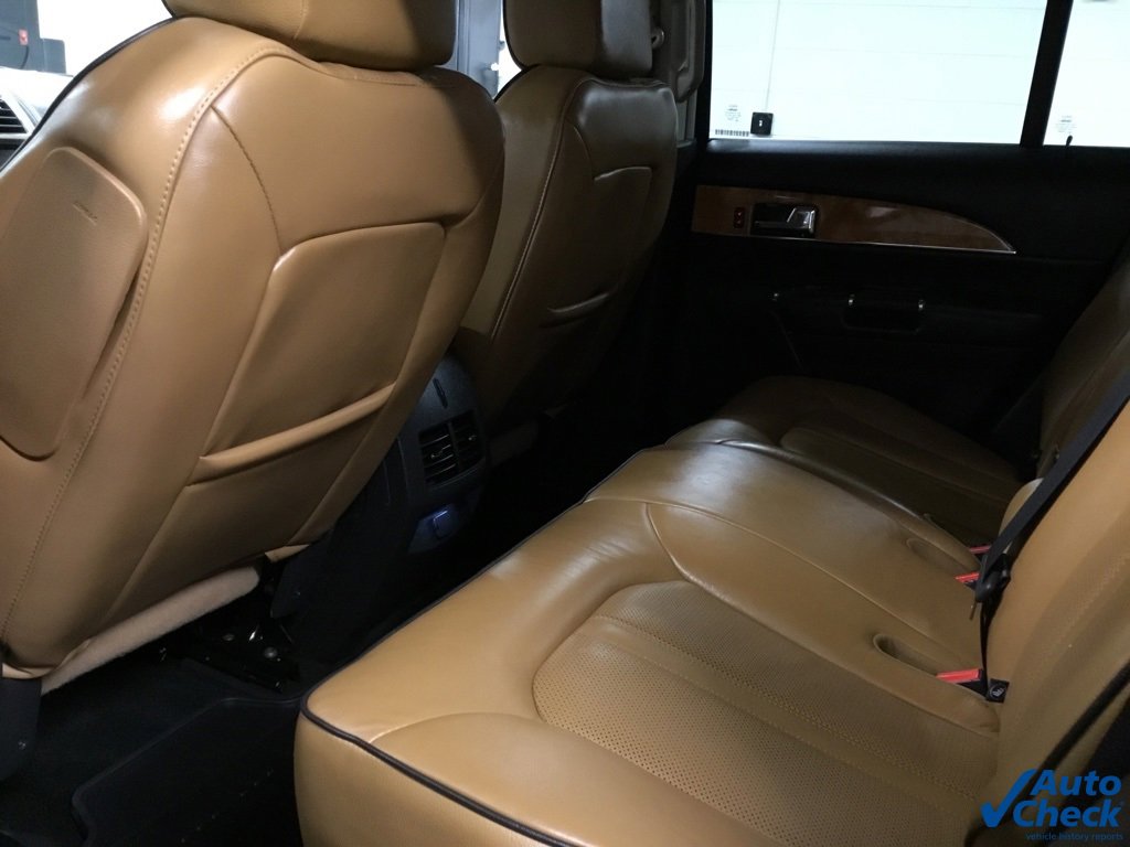 Used 2013 Lincoln MKX AWD image 29