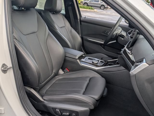 Used 2024 BMW 330i Sedan w/ Convenience Package RWD image 17