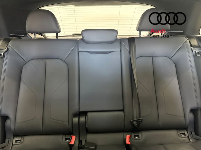 Certified 2025 Audi Q3 2.0T Premium w/ Convenience Package AWD/4WD image 18