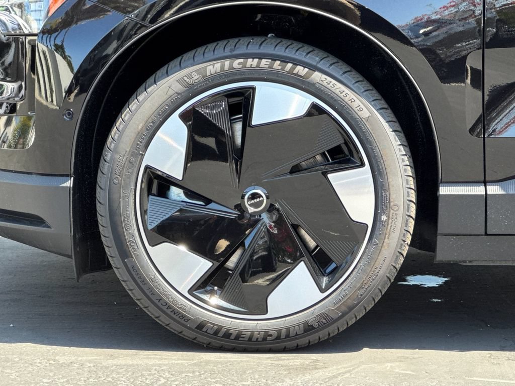 New 2026 Volvo EX30 Ultra AWD/4WD image 24