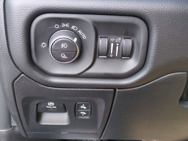 New 2026 RAM 1500 Laramie AWD/4WD image 22