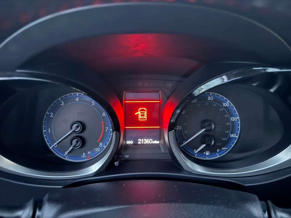 Used 2016 Toyota Corolla S image 14