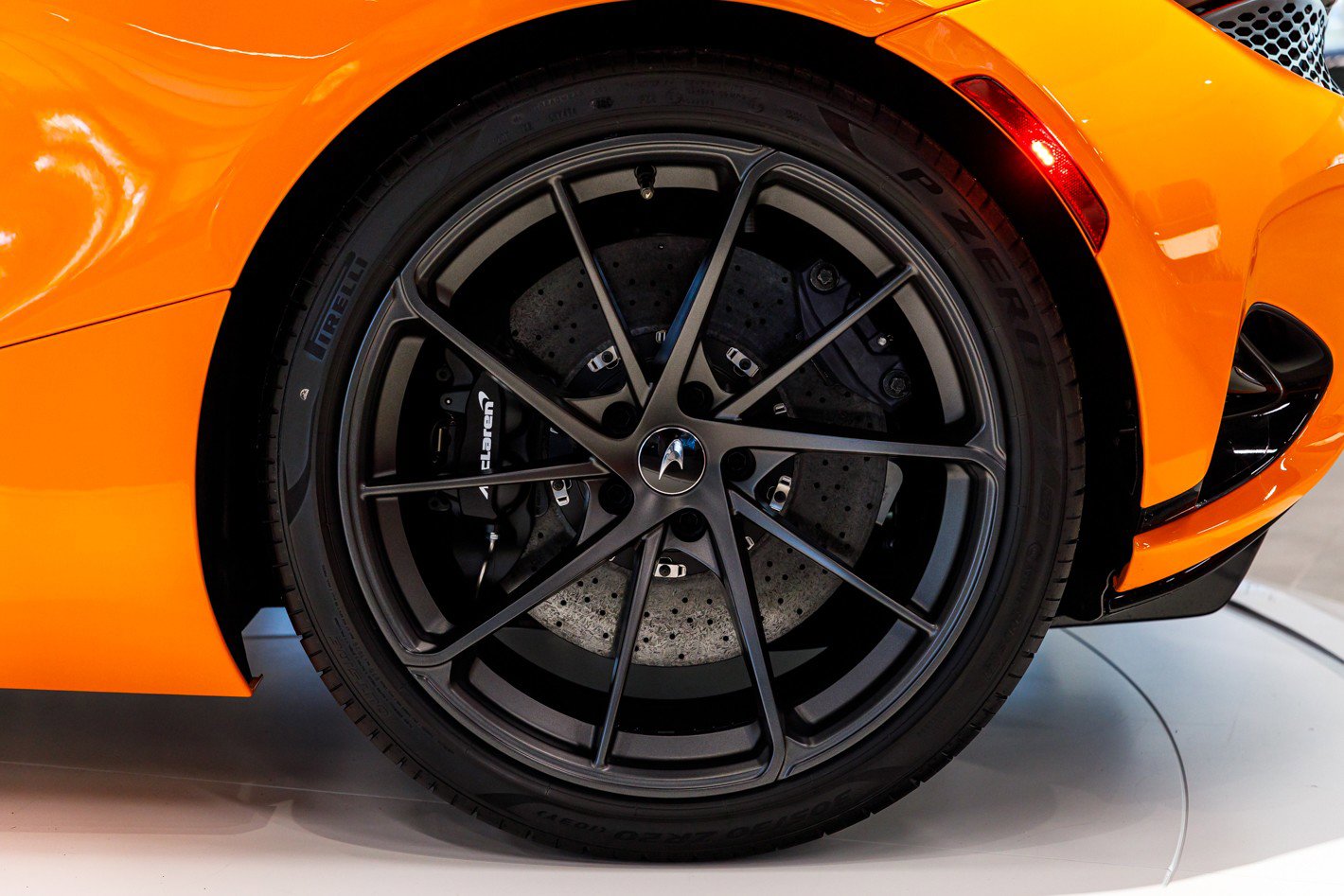 New 2026 McLaren 750S TechLux image 44