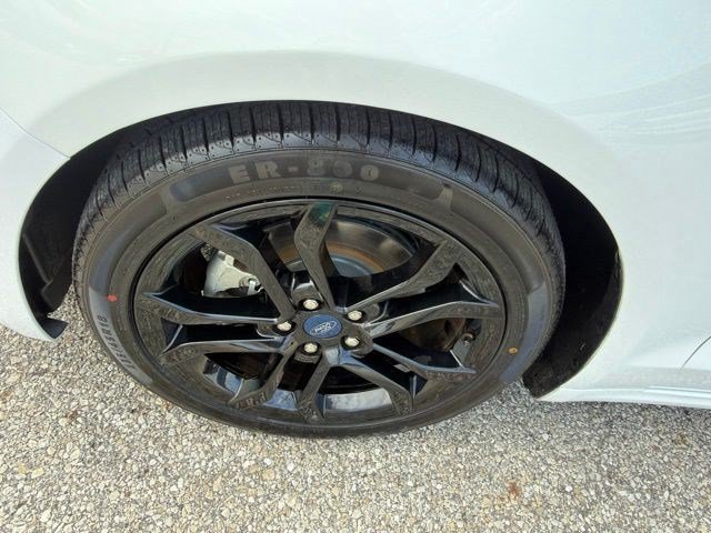 Used 2019 Ford Fusion SE w/ Equipment Group 151A FWD image 10
