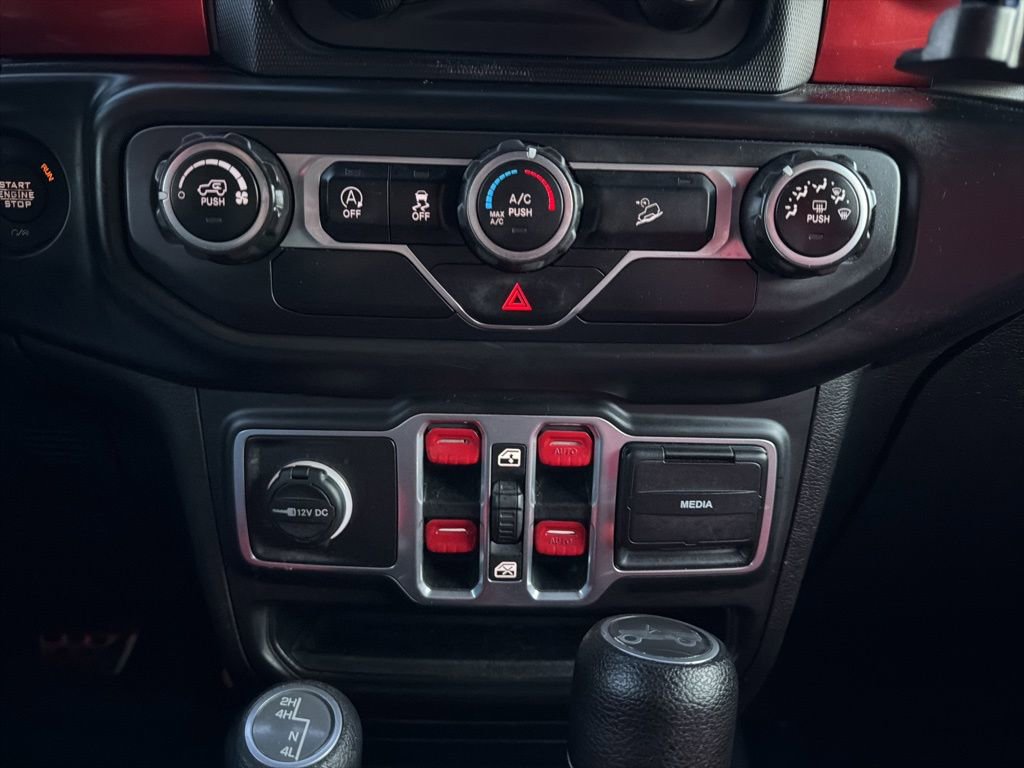 Used 2018 Jeep Wrangler Unlimited Sport S image 22