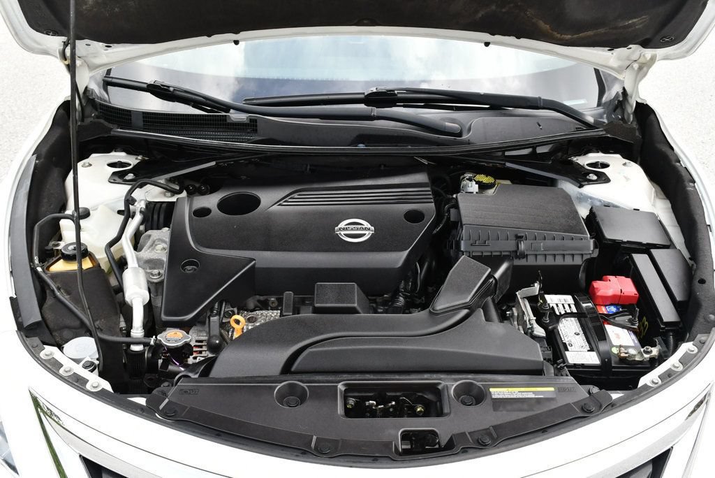 Used 2015 Nissan Altima 2.5 SL w/ Moonroof Package FWD image 64