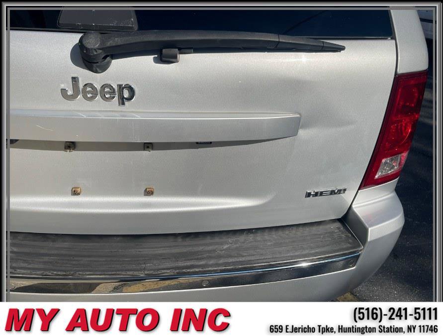 Used 2010 Ford Explorer XLT image 38