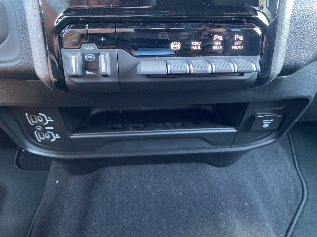 New 2027 RAM 3500 Tradesman AWD/4WD image 29