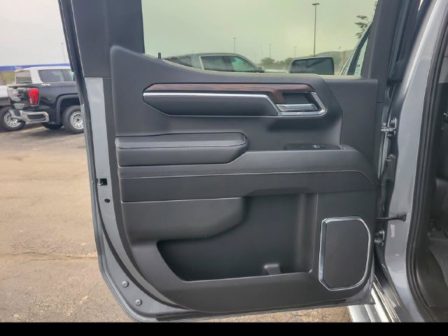 Used 2023 GMC Sierra 1500 SLT w/ SLT Premium Package AWD/4WD image 19