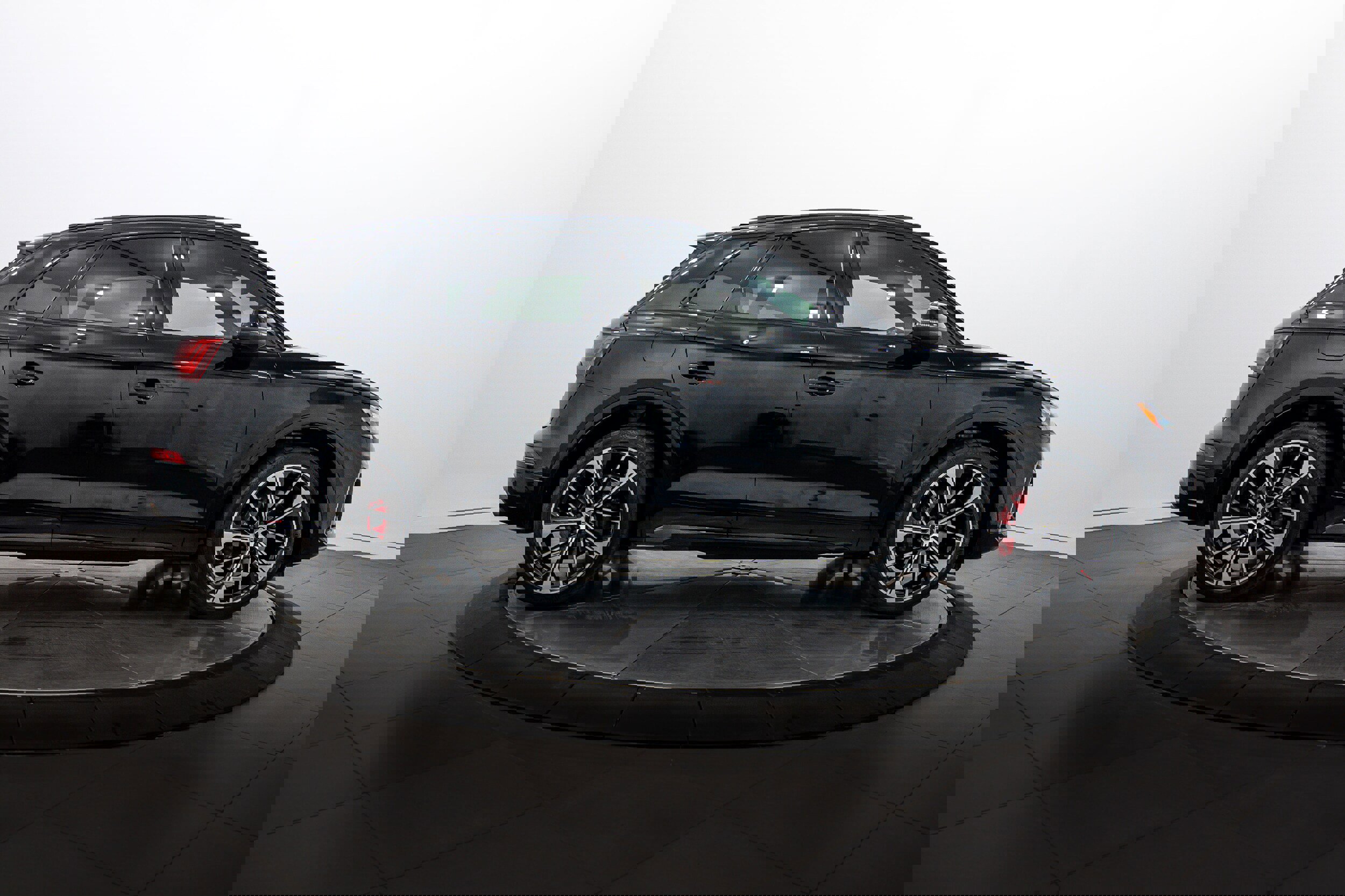 Certified 2023 Audi SQ5 Premium Plus w/ Premium Plus Package image 3