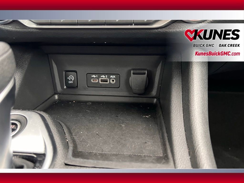 Used 2024 Nissan Sentra SV image 19