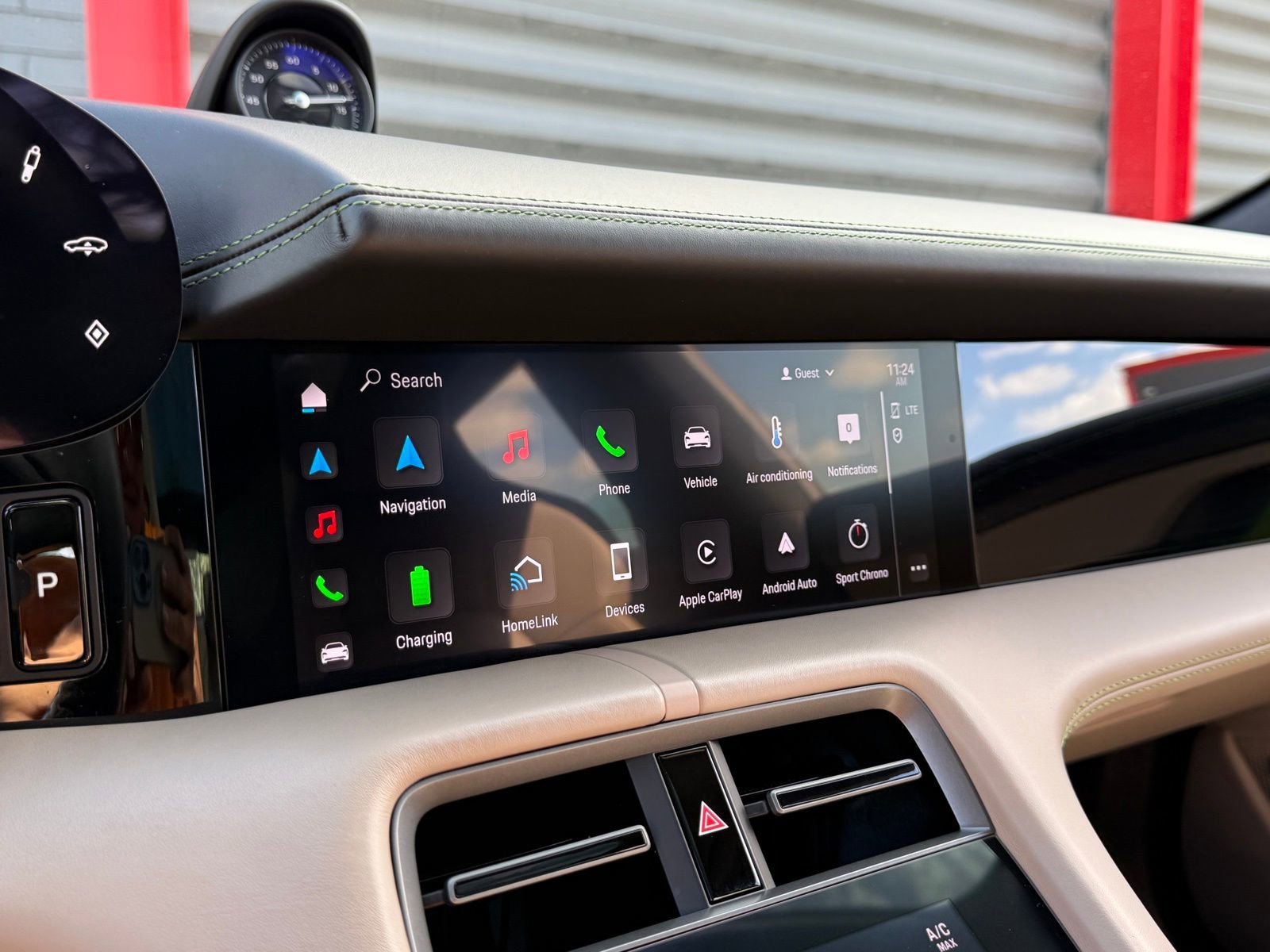 Used 2022 Porsche Taycan 4S image 24