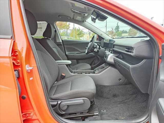 New 2025 Hyundai Kona SEL image 10
