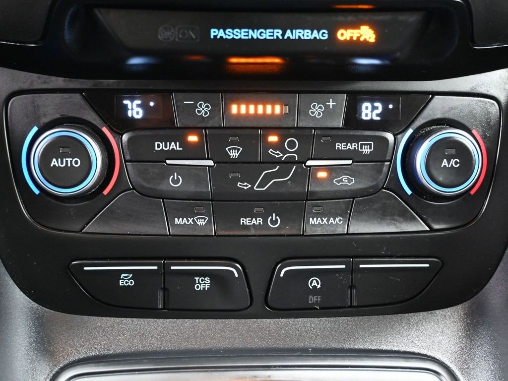 Used 2022 Ford Transit Connect XL image 24