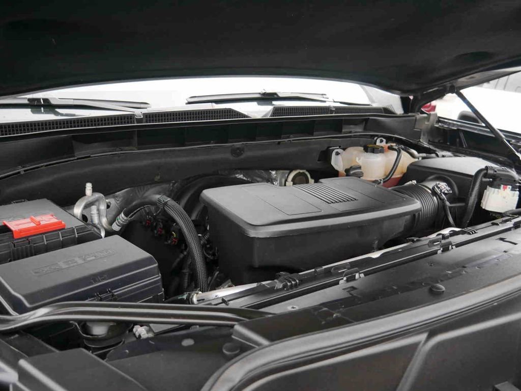 Used 2024 GMC Yukon XL Denali image 13