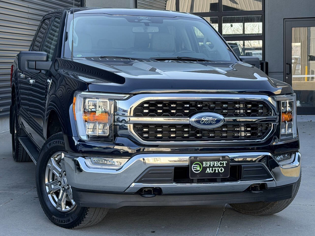 Used 2022 Ford F150 XLT w/ Equipment Group 302A High AWD/4WD image 5