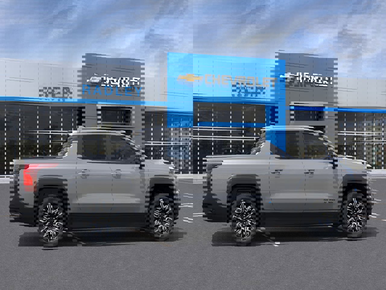 New 2026 Chevrolet Silverado EV W/T w/ LPO, Custom Package image 5