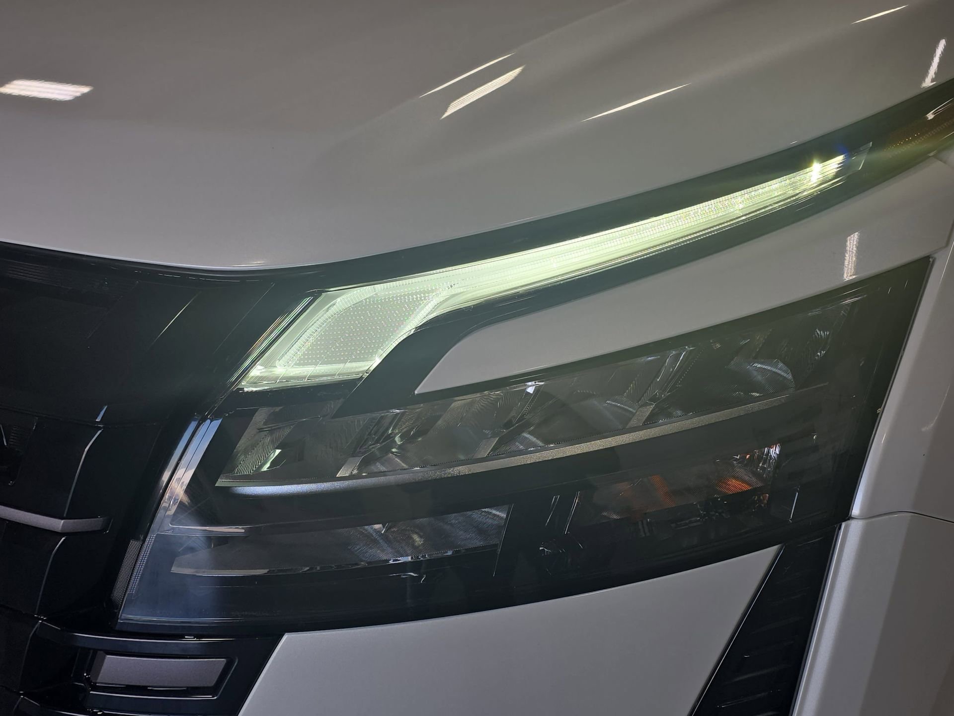 New 2026 Nissan Pathfinder Platinum image 30