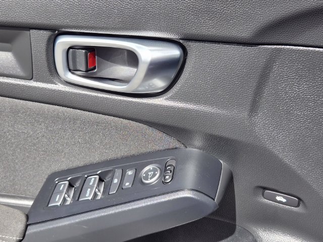 Used 2025 Honda Civic Sport image 24