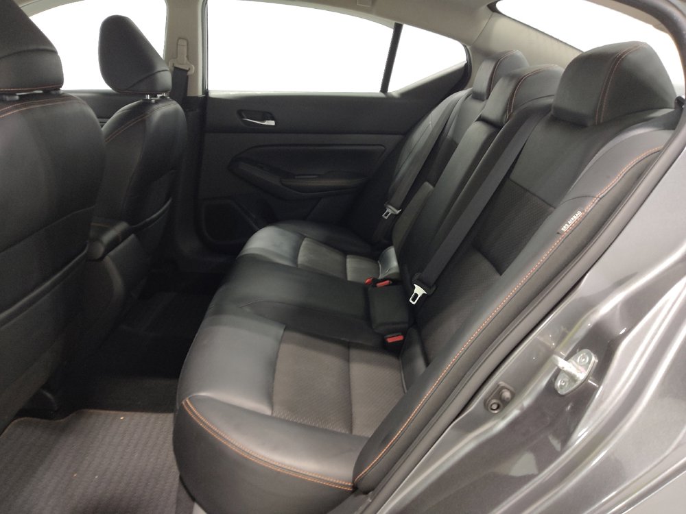 Used 2021 Nissan Altima 2.5 SR w/ SR Premium Package image 18