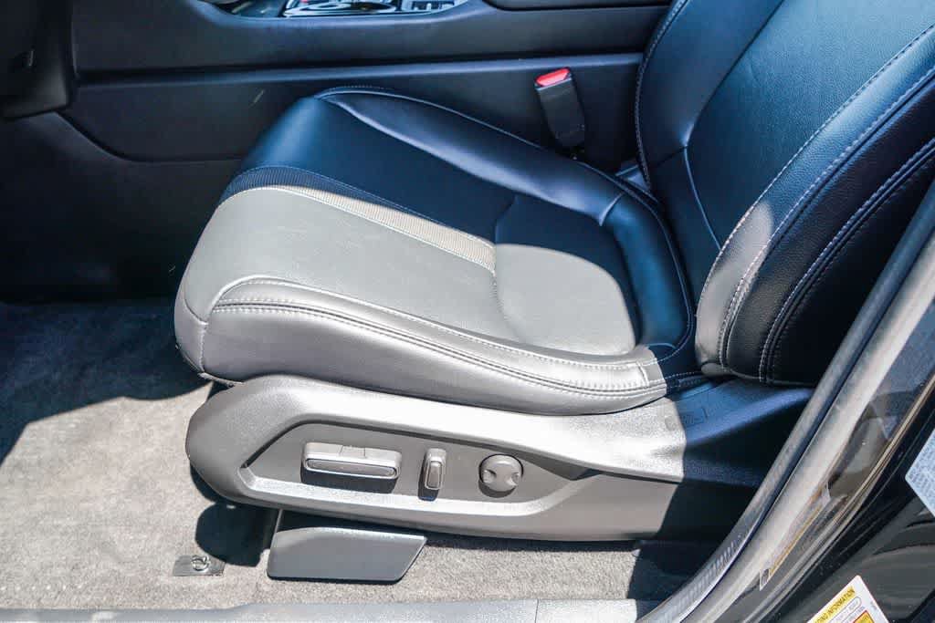 Used 2024 Honda Pilot Touring image 19