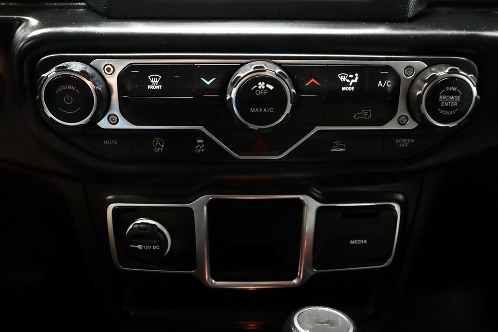 Used 2022 Jeep Wrangler Unlimited Sport AWD/4WD image 28