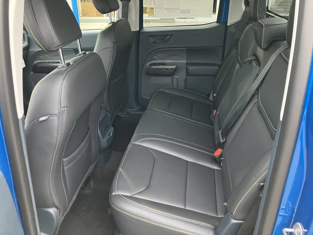 Used 2025 Ford Maverick Lobo AWD/4WD image 14