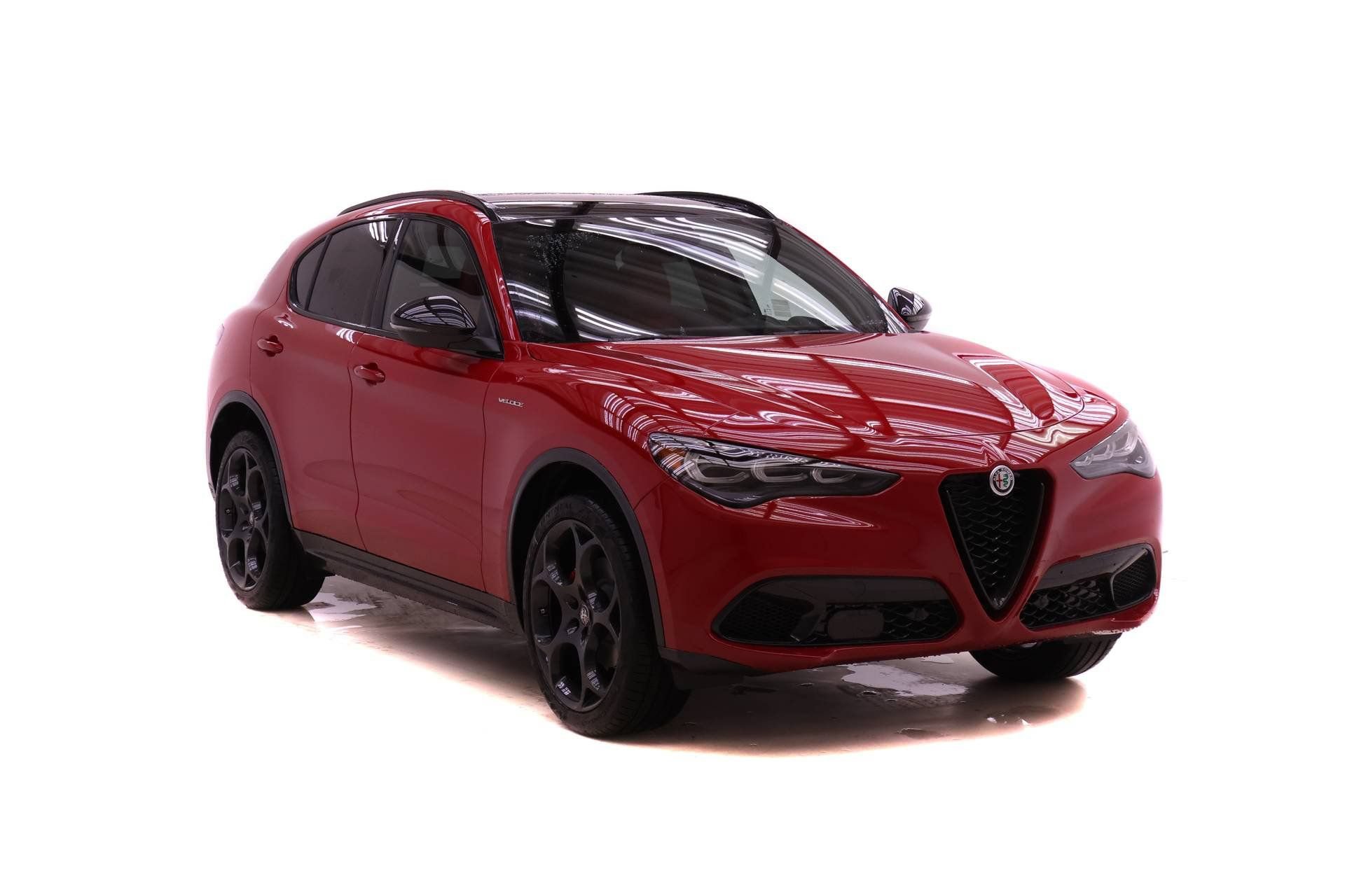 New 2026 Alfa Romeo Stelvio Sprint AWD/4WD image 2