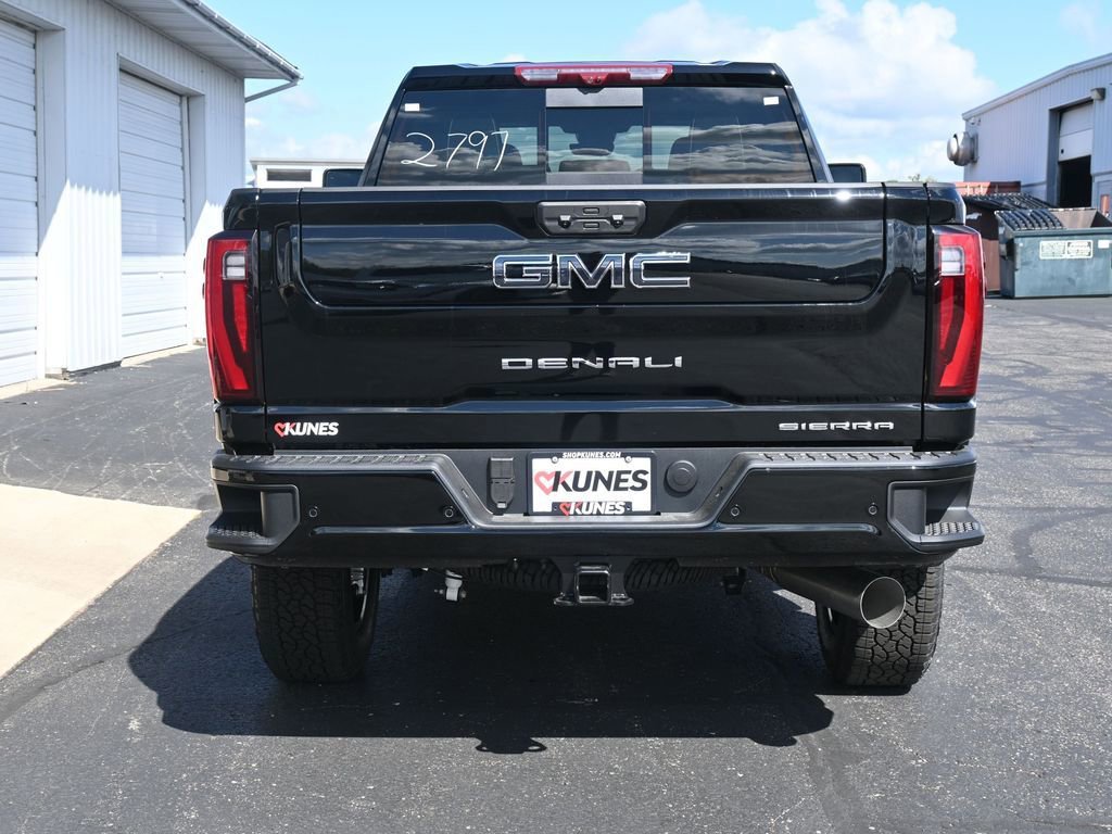 New 2026 GMC Sierra 3500 Denali Ultimate image 7