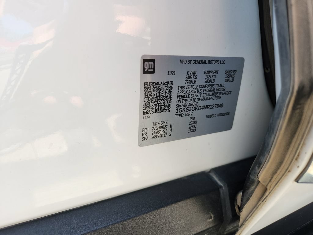 Certified 2022 GMC Yukon XL SLT w/ SLT Premium Package AWD/4WD image 34
