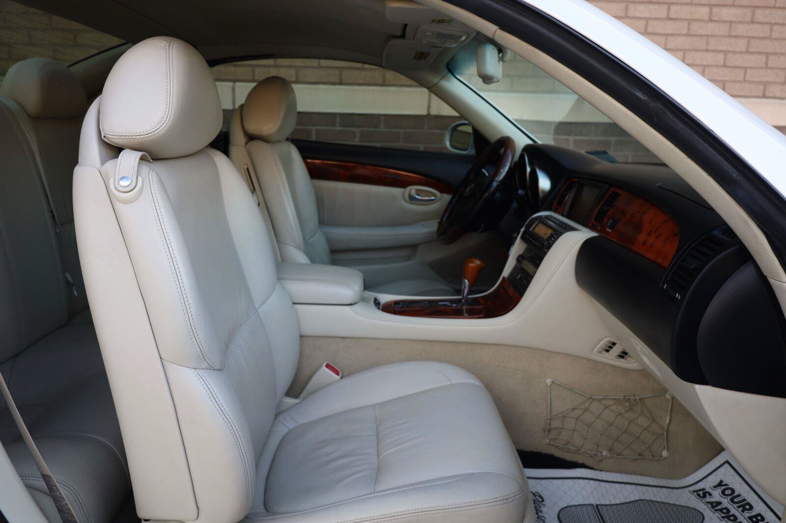 Used 2007 Lexus SC 430 Convertible w/ Preferred Accessory Pkg RWD image 20