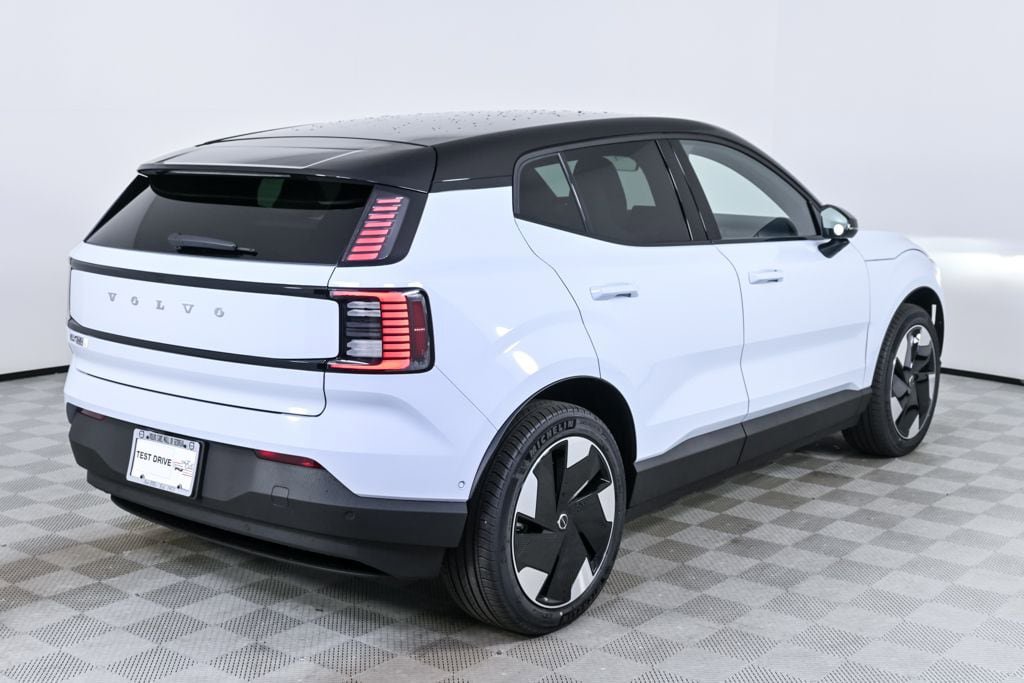 New 2026 Volvo EX30 Ultra w/ Protection Package Premier AWD/4WD image 27